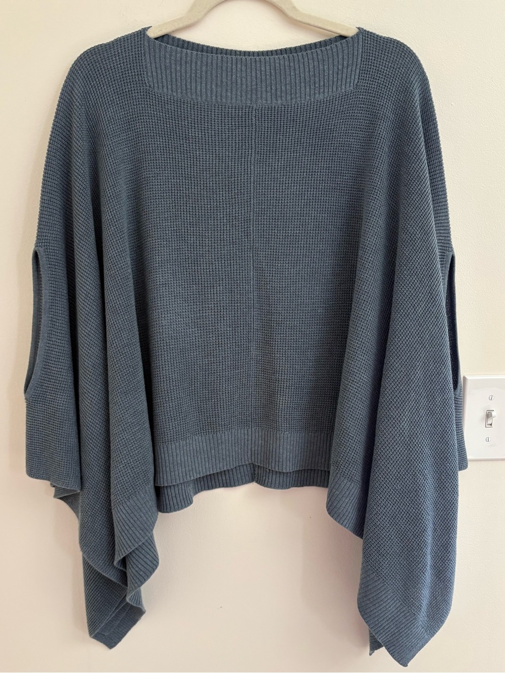 Lululemon Forward Flow Poncho cashmere yoga travel in Heathered Blue Charcoal OS